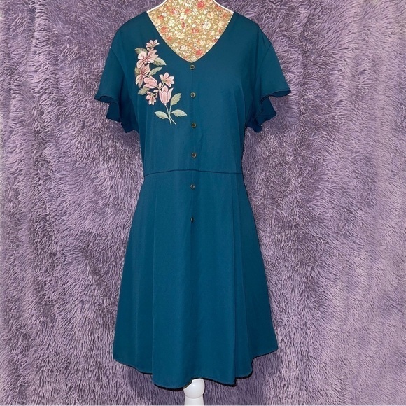 Xhilaration Embroidered Dress- NWOT - Picture 1 of 7